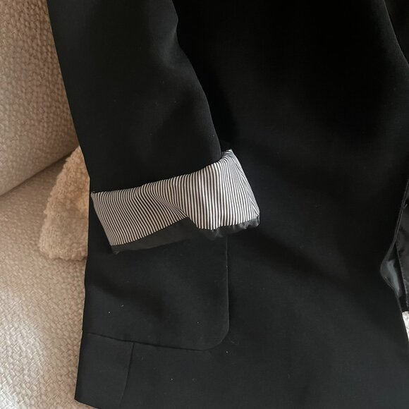 Cuffed blazer jacket - Picture 4 of 4